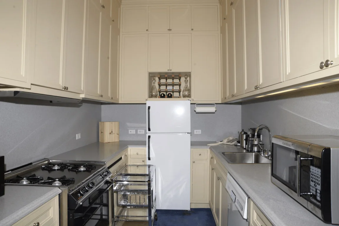 Refrigerator Leak Cleanup in a San Mateo home
